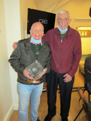 Bert presented The Bill Alston trophy to Howard Overton
